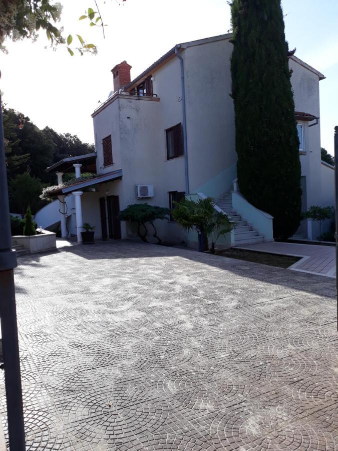 LJUDMILA doo Banjole Exterior foto